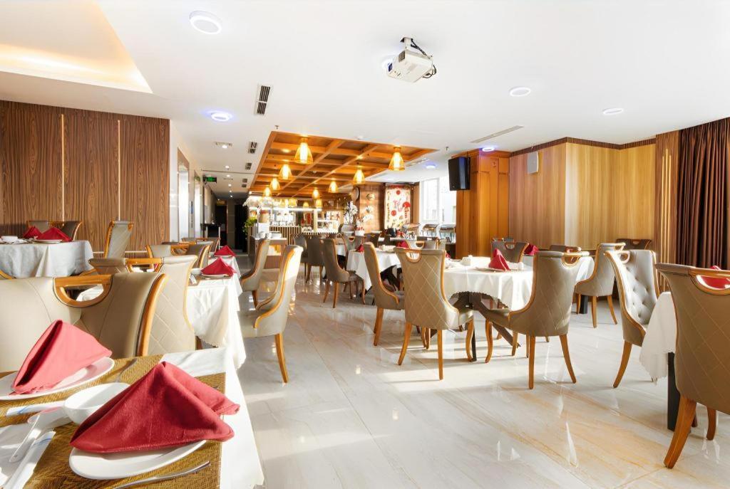 J&B Hotel & Apartment Da Nang Exterior foto